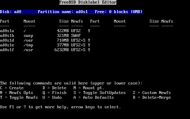 デフォルトの自動割り当てによる sysinstall ディスクラベルエディタ